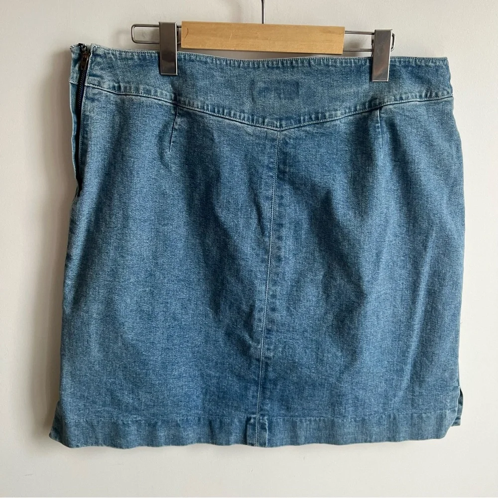 Lauren Ralph Lauren Jeans Mini Skirt Size 16 Blue Denim Cotton Spandex Blend - Picture 2 of 10